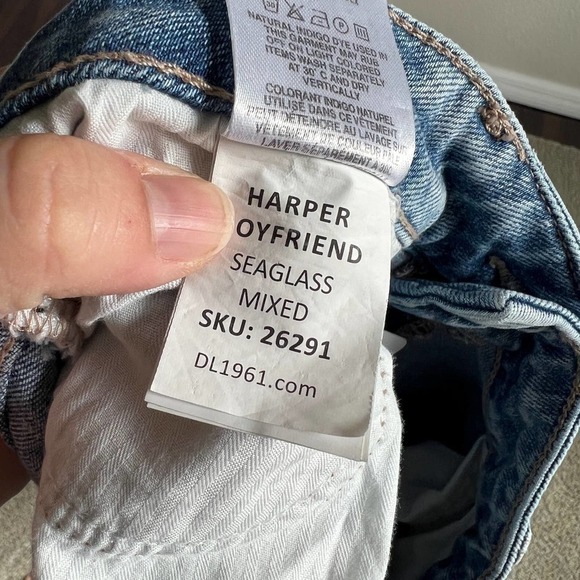 DL1961 Harper Boyfriend Girl's Jeans Size 16 Distressed Light Wash Stretch Denim - Picture 8 of 8